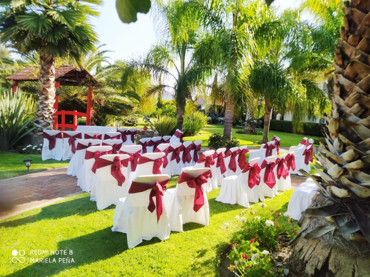 Hotel Palmas Teotihuacan San Juan Teotihuacán Buitenkant foto